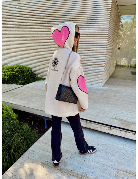 SWEATER POLERÓN SRI YANTRA Beige Corazones Rosa